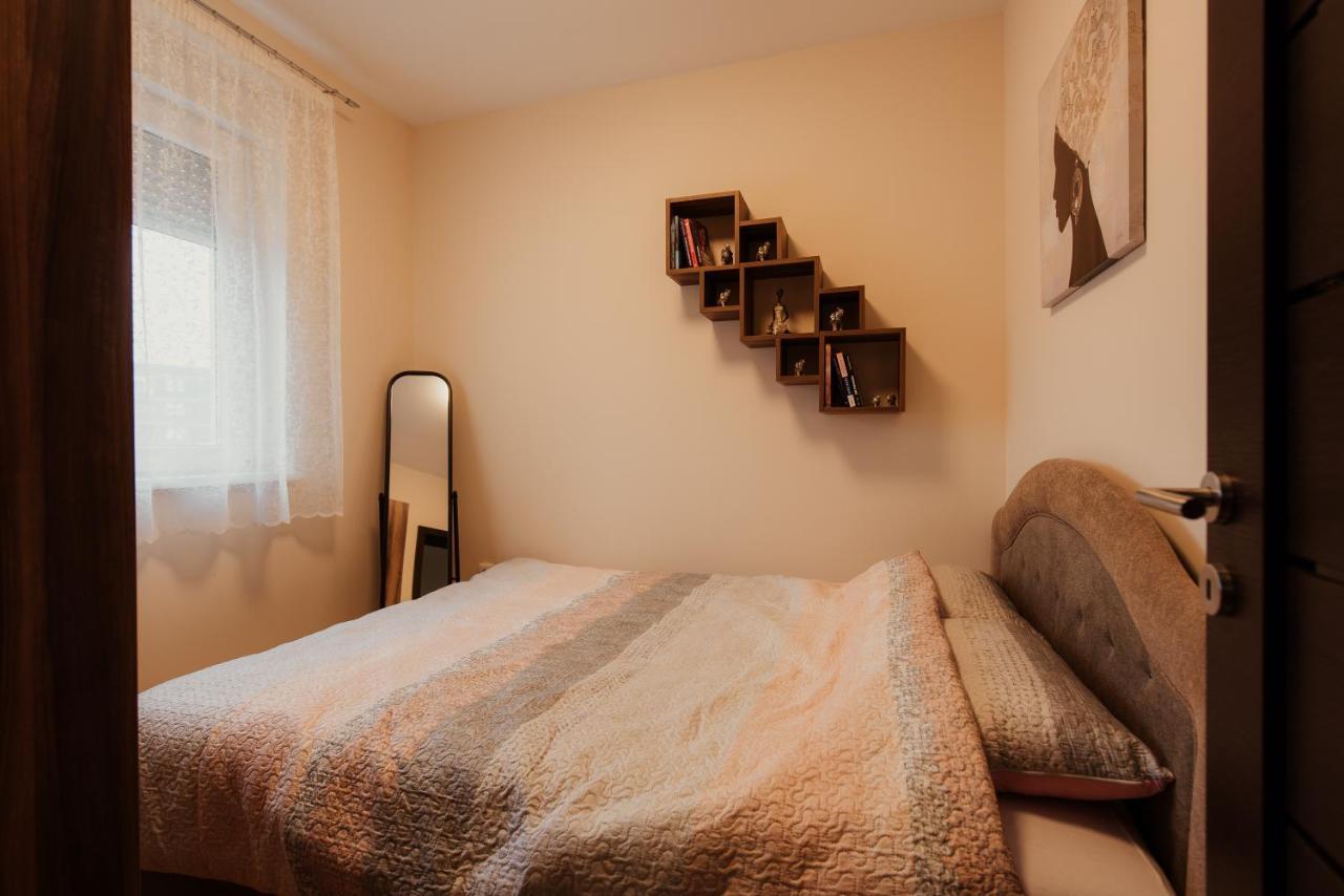 Ferienwohnung Astra Novi Sad Exterior foto